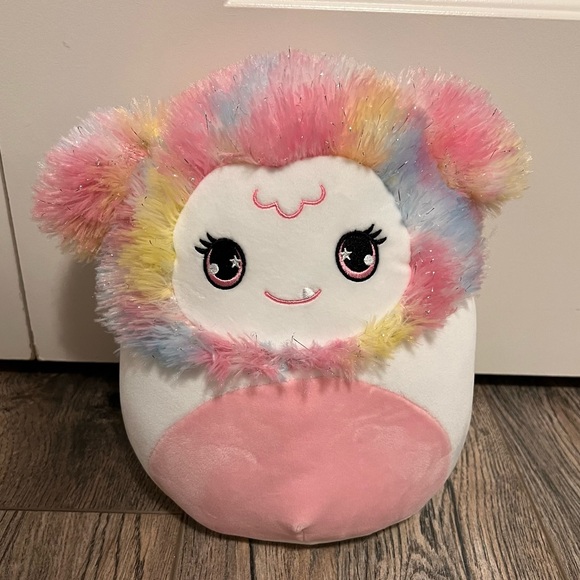 Zaylee Scented Edition Squishmallow - Picture 1 of 1